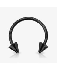 Kit 20un Piercing Ferradura Preta com Spike Atacado exibindo design moderno e acabamento em aço cirúrgico