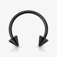 Kit 20un Piercing Ferradura Preta com Spike Atacado exibindo design moderno e acabamento em aço cirúrgico